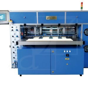 A2Z Filtration's advanced Blade Pleating Machine